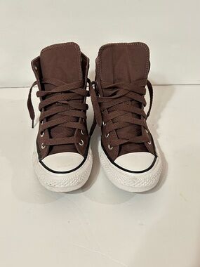 Converse Chuck Taylor High Top Brown Red Logo